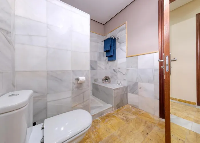 Sea Whisper Lanzarote - Faro Park 204 Villa