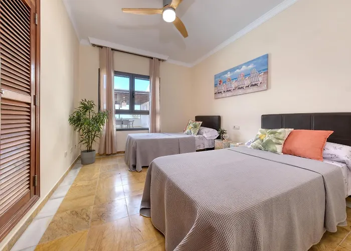 Sea Whisper Lanzarote - Faro Park 204 Villa *